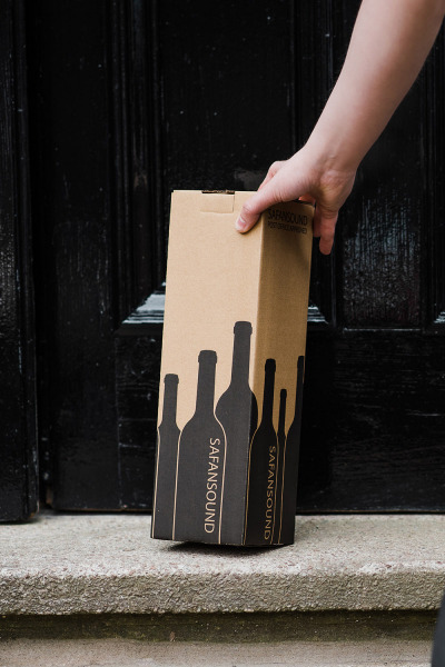 Deliver bottles safely with  Safansound; eco-friendly bottle packaging designed for drinks of all shapes and sizes.