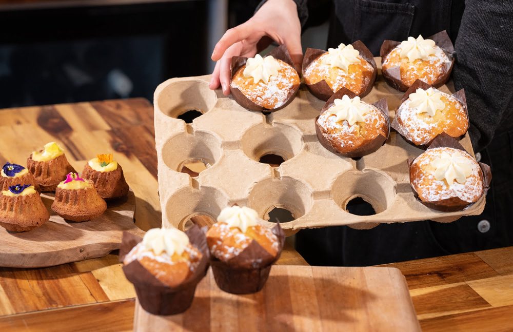 teglia per muffin di pasta stampata da cuocere in forno